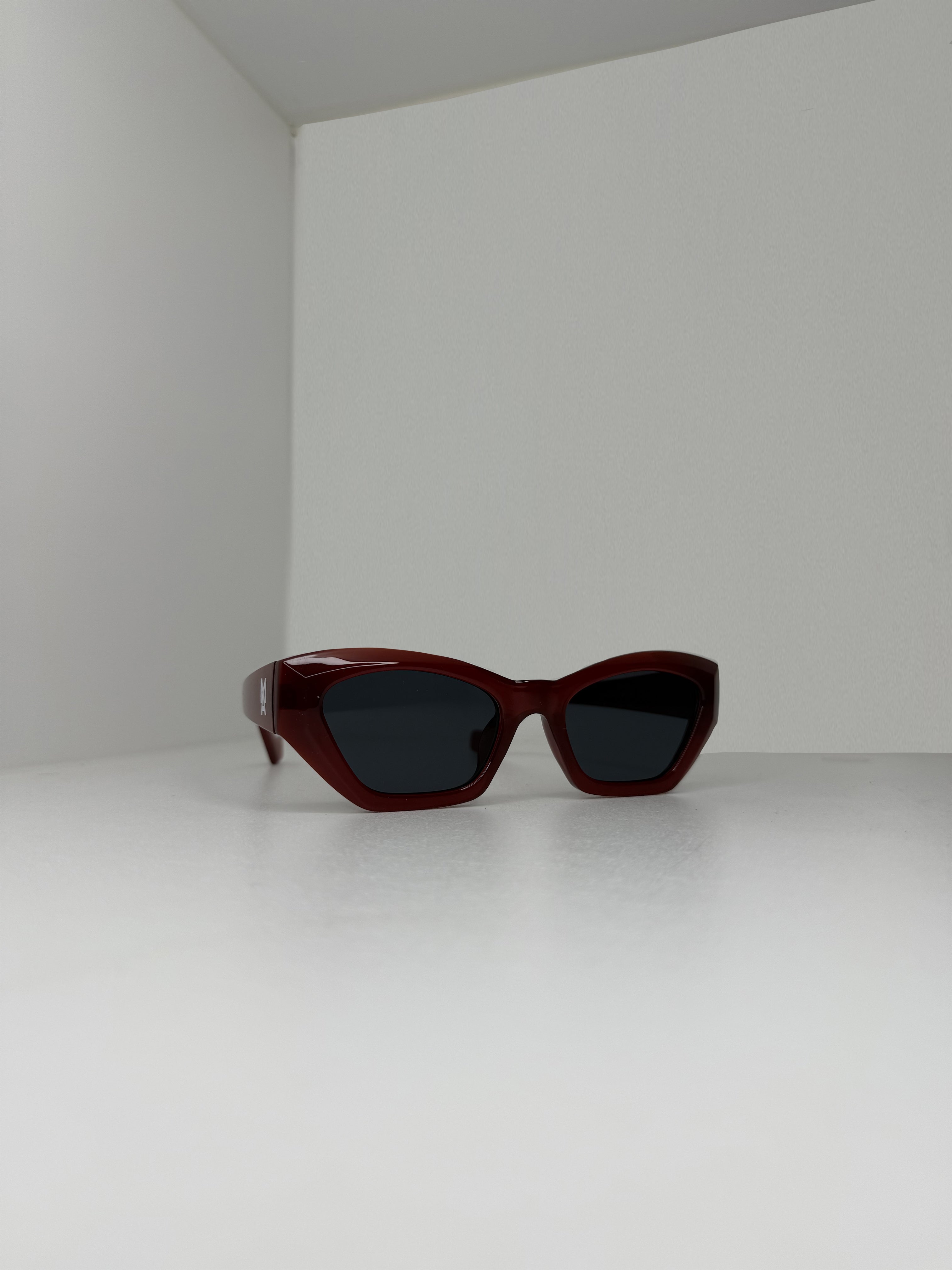 Cateyed Shades